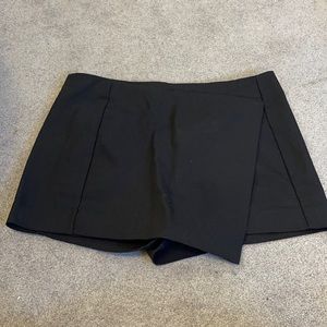 Express Black Short/Skirt/Skort